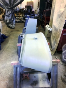 Gas tank in polyester