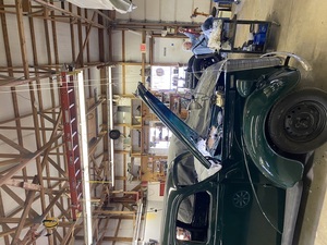 Bonnet installation