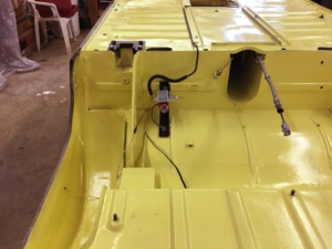 Lines run from rear